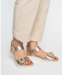 sandale ara  de chez Ara pour une marche tout en douceur.