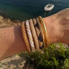 bracelet népalais  faits à la main 