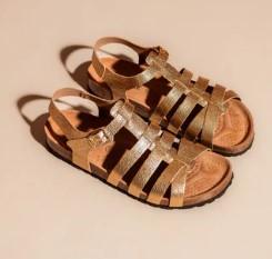 SANDALE NAZAREE en plus d'être ultra tendance c'est une chaussure remarquablement confortable.