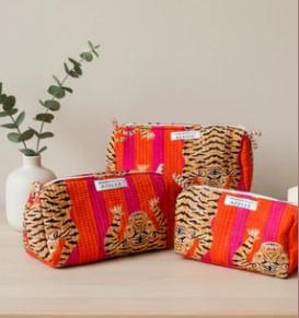 Trousse de toilette coton matelassé de chez Mademoiselle Azalée