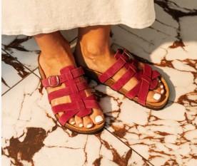 SANDALE NAZAREE en plus d'être ultra tendance c'est une chaussure remarquablement confortable.