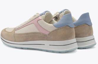 basket Ara chausseur depuis 1949 confort optimal pour une marche tout en douceur