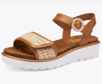 sandale ara  de chez Ara pour une marche tout en douceur.