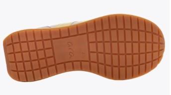 basket Ara chausseur depuis 1949 confort optimal pour une marche tout en douceur