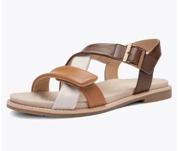 sandale ara  de chez Ara pour une marche tout en douceur.