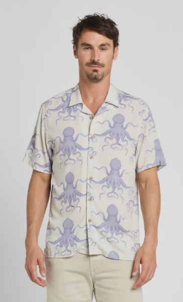 Chemise Hawaienne Spectral de chez PULLIN