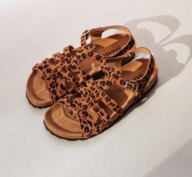 Sandale Bianca de chez Nazarée .élégance et confort.