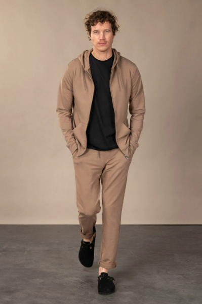 SWEAT PANT ANTONIN de chez ANONYM APPAREL  touché seconde peau