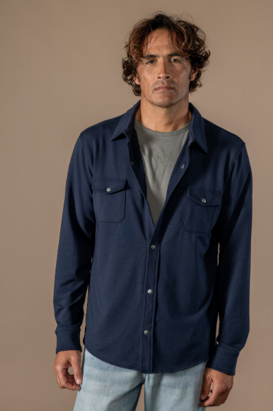 SURCHEMISE LEWIS de chez ANONYM APPAREL touché seconde peau
