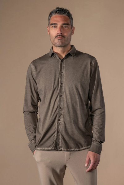 Chemise Ayden Délavée de chez ANONYM APPAREL Chemise en jersey 100% Coton Pima