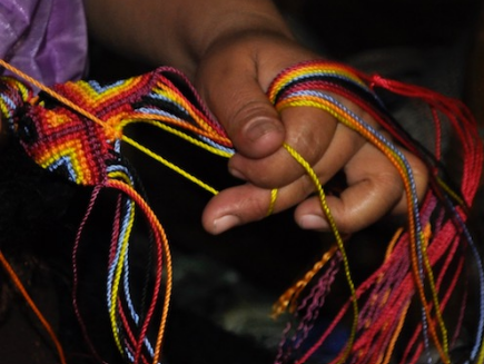 Ceinture AHORASI tressées sur cuir, savoir faire ethnique à l'élégance Française