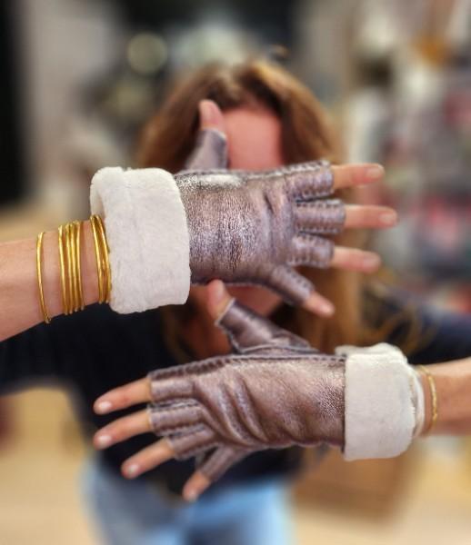 Gants (mitaine) en cuir métallisé  et véritable mouton 100%naturel l