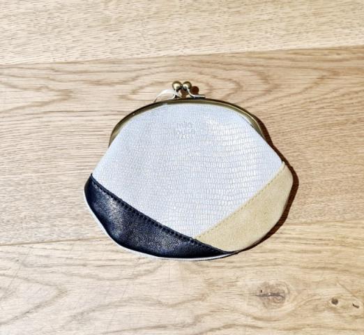 Grand porte monnaie en cuir Mila Louise modèle Oro .