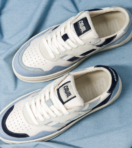 Sneakers CAVAL Urban Denim  asymétriques au look retro-sportswear et décontracté