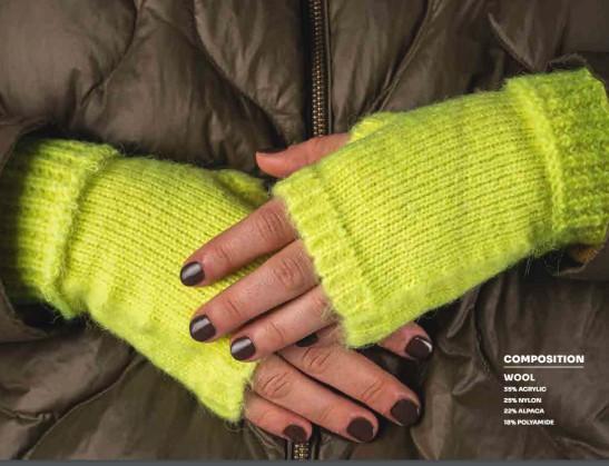 écharpe mitaine bonnet et chaussette Woolsens en laine toute douce