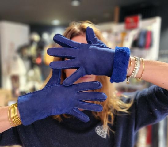 Gants en cuir d'agneau et véritable mouton 100%naturel les doigts bien au chaud.