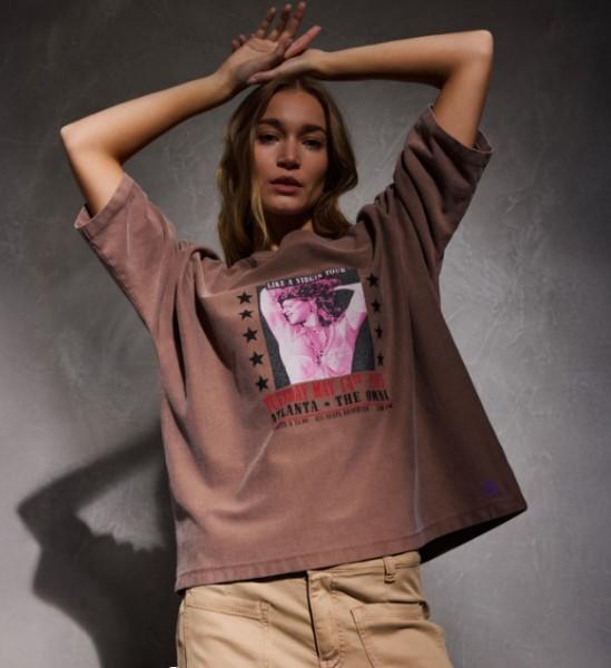 t-shirt pullin collection limité  année 80 .