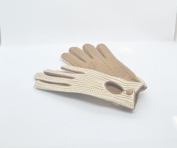 Gants en cuir de Cerf, une seconde peau pour conduire et avoir du style.
