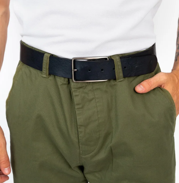 CEINTURE EN CUIR OTELO MARINE de chez Monsieur Charli