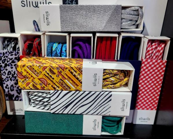 lacets fantaisie swilils fabrication à partir de coton recyclé.