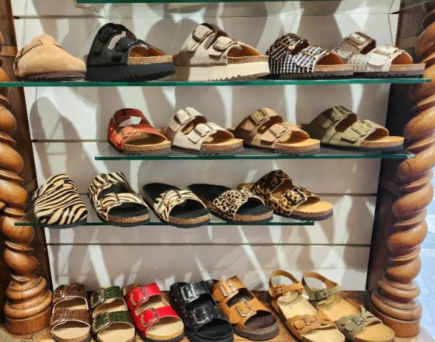 sandales sholl la nouvelle Birkenstock pour un maximum de confort.