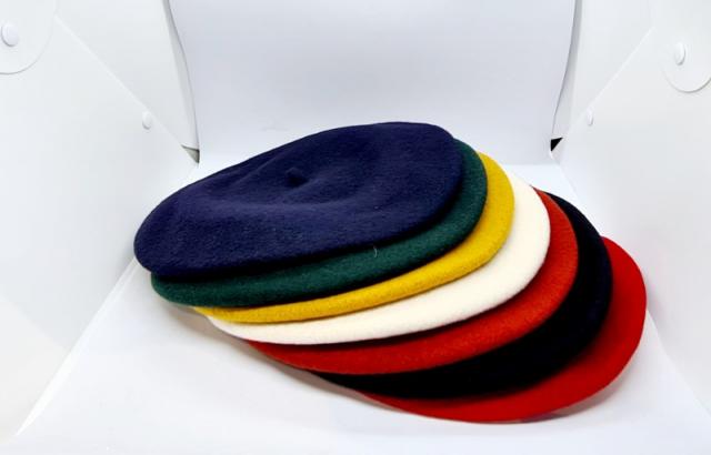 béret 100% laine Aurega un vrai savoir faire artisanal .