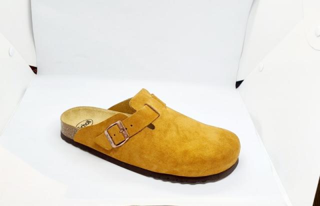 les sabots OLIVIER pour homme de la marque italienne Scholl