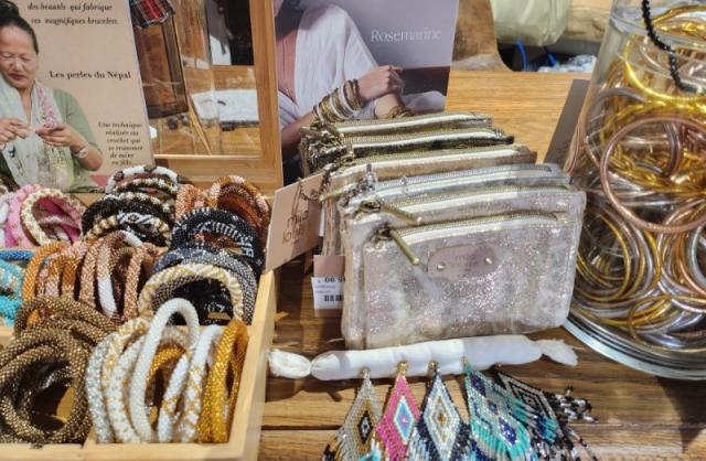 venez découvrir les pt sacs, petites trousses .... de chez mila louise