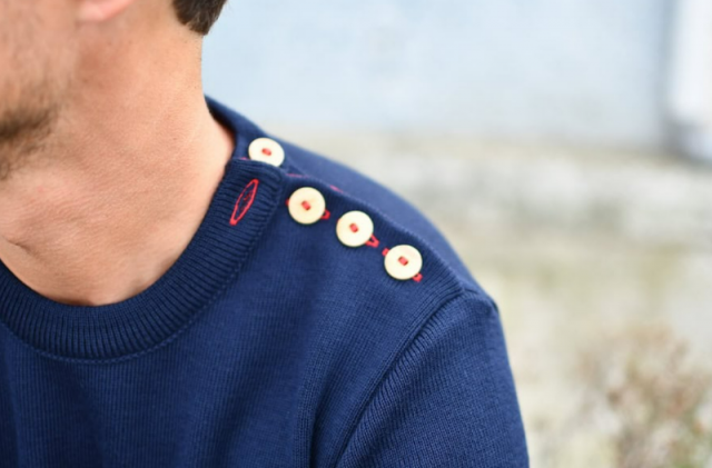 Pull marin homme marine CHICAGO Fabriqué en France  Coudes rouges de chez OPTIMIST'