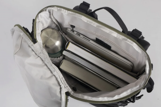 Dynamic Large - grand sac à dos 22 litres - format pc 15