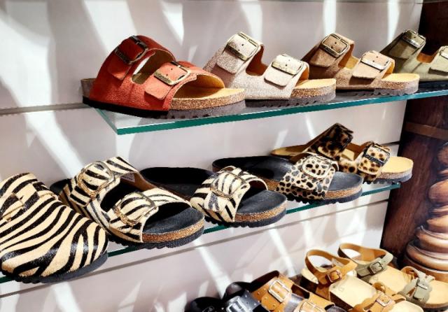 sandales sholl la nouvelle Birkenstock pour un maximum de confort.