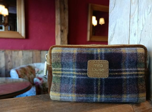sac en issu tartan et empiècement cuir ; un véritable petit bijoux