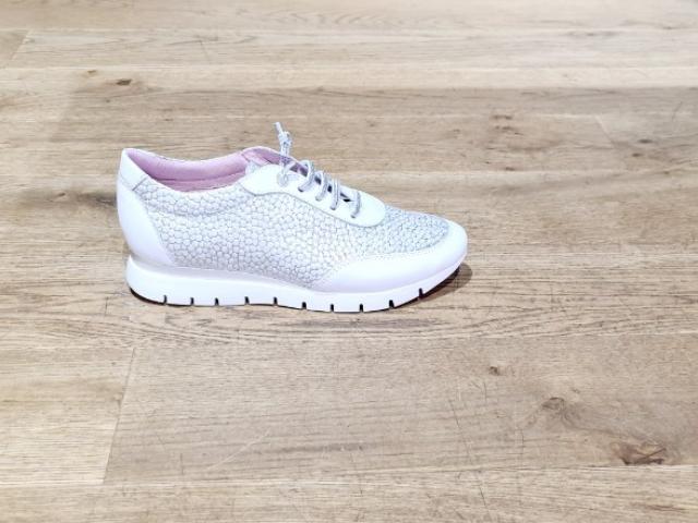 chaussure tres confortable