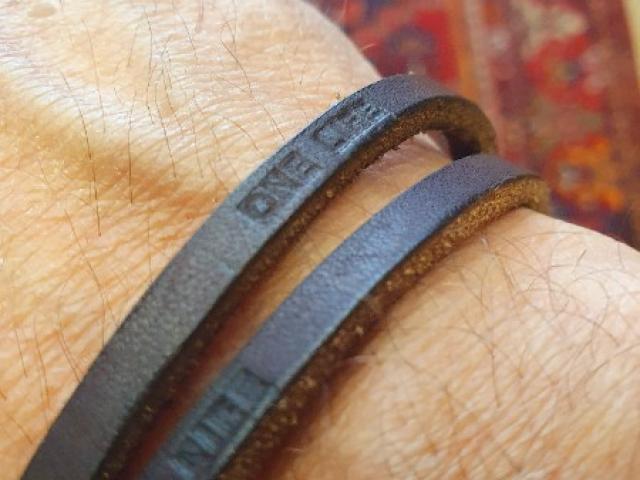 Bracelet H Bracelet double tour avec message LOULOU DE NANTES 