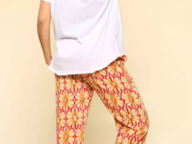 pantalon storiatipic  100% modal pour un confort optimal.