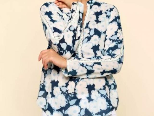 blouse storiatipic 100 % modal pour un confort optimal.