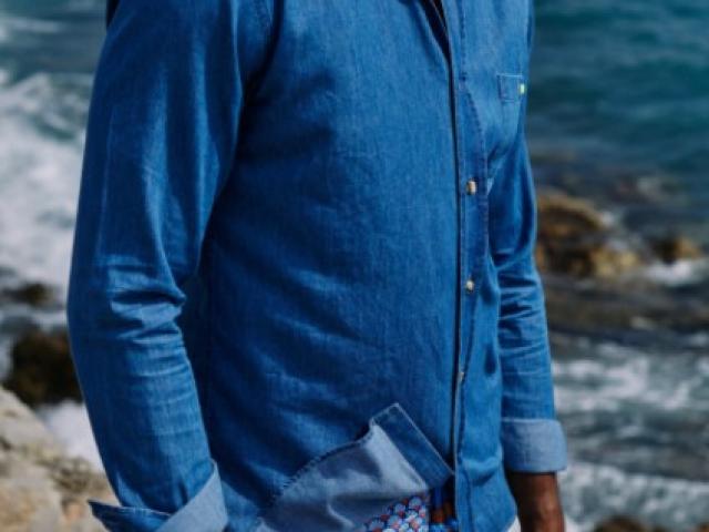 chemise pour homme bleu jean en  lin et coton FRANCAISE GILI'S