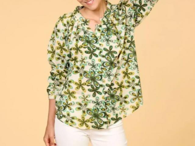 blouse storiatipic 100 %coton bio pour un confort optimal.