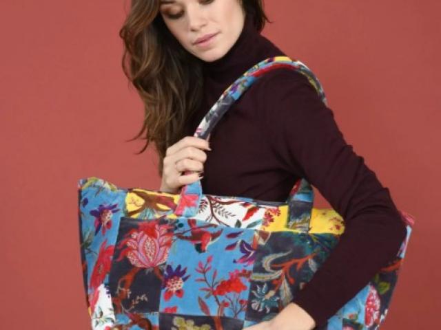sac week-end de chez STORIATIPIC velours de patchwork. 