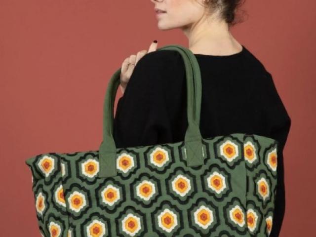 sac week-end de chez STORIATIPIC   en broderie 