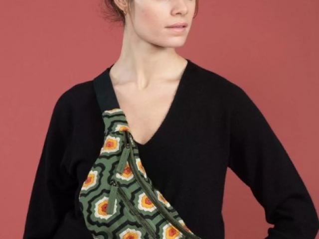 Sac banane broderie STORIATIPIC