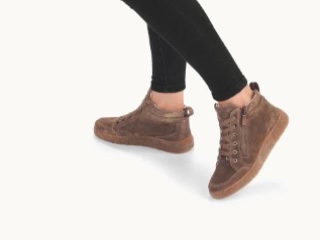 basket Ara chausseur depuis 1949 confort optimal pour une marche tout en douceur