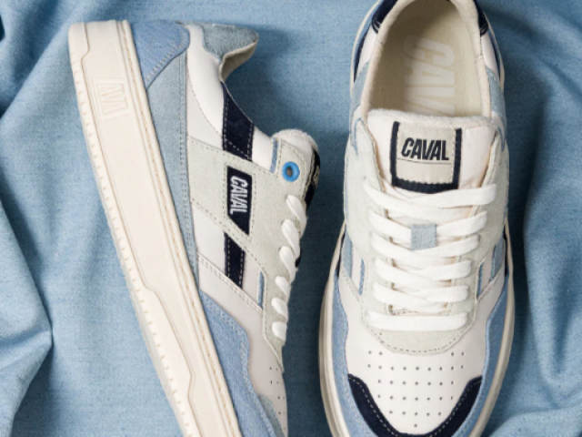 Sneakers CAVAL Urban Denim  asymétriques au look retro-sportswear et décontracté