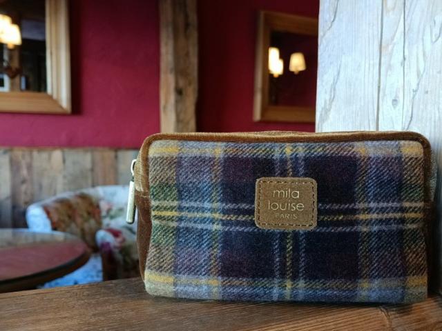 sac en issu tartan et empiècement cuir ; un véritable petit bijoux