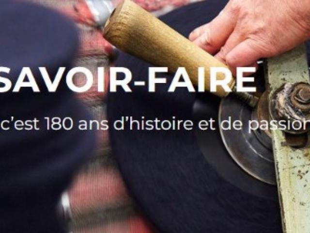 bonnet, écharpe, cache cou Laulhère 100% laine mérinos ultra douce  mixte