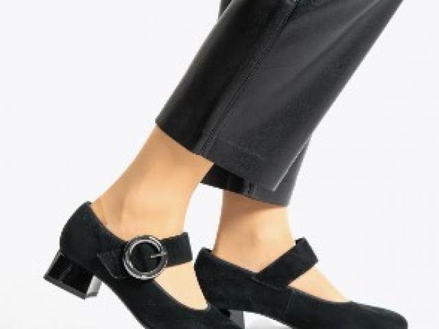 escarpin Ara chausseur depuis 1949 confort optimal pour une marche tout en douceur