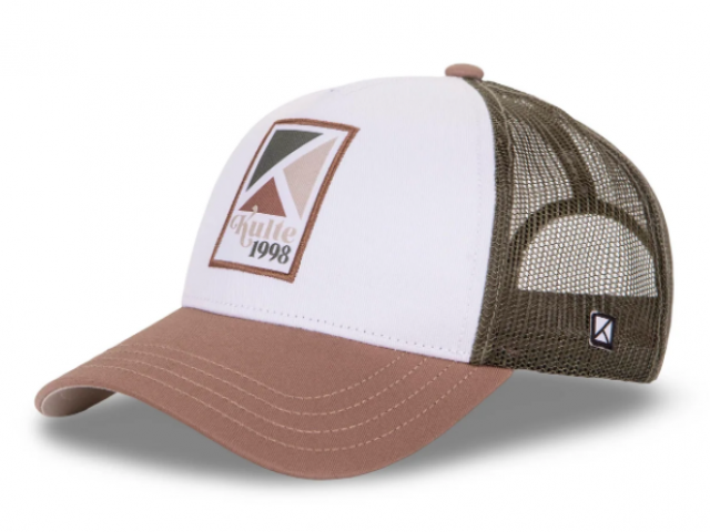 CASQUETTE KULTE MOTIF POLA WHITE La casquette trucker par excellence 