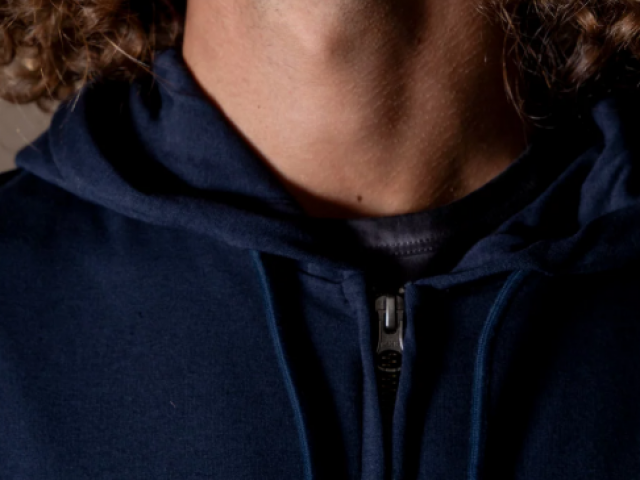 SWEAT ANONYM APPAREL Sw zippé capuche en molleton non gratté touché seconde peau