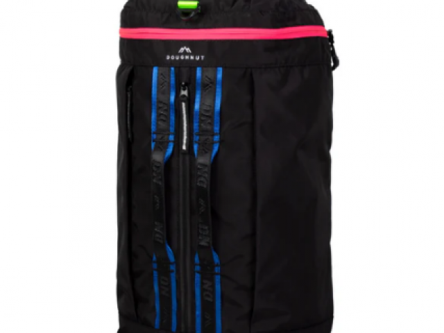 Sac de voyage DOUGHNUT Brisk -30 litres à bretelles et bandoulière - format pc15