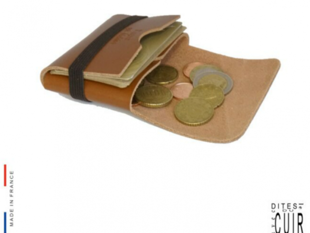 Porte carte LOULOU DE NANTES Porte carte cuir avec message sur le rabat